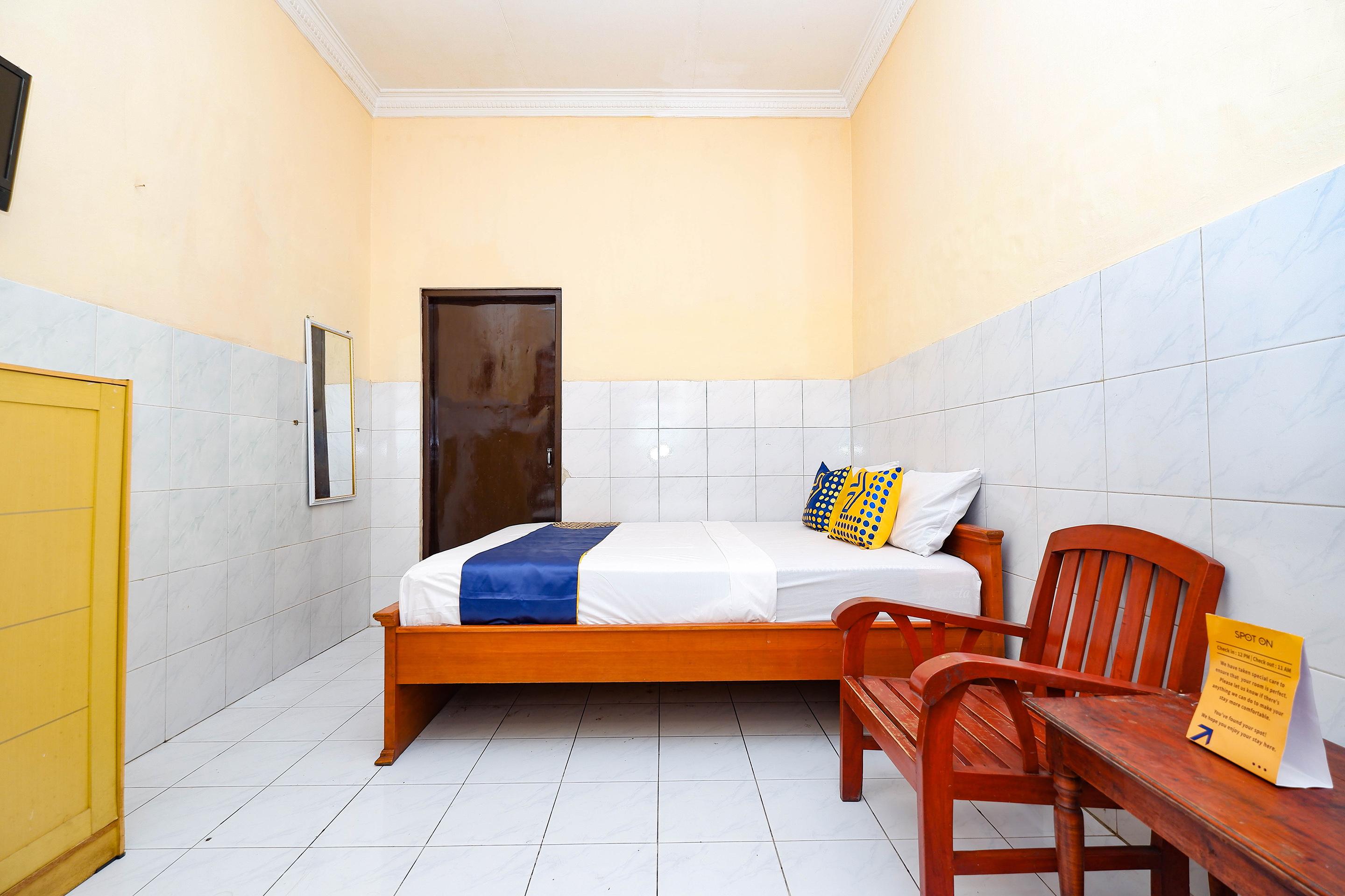 Spot On 2011 Hotel Mekar Sari Solo Εξωτερικό φωτογραφία