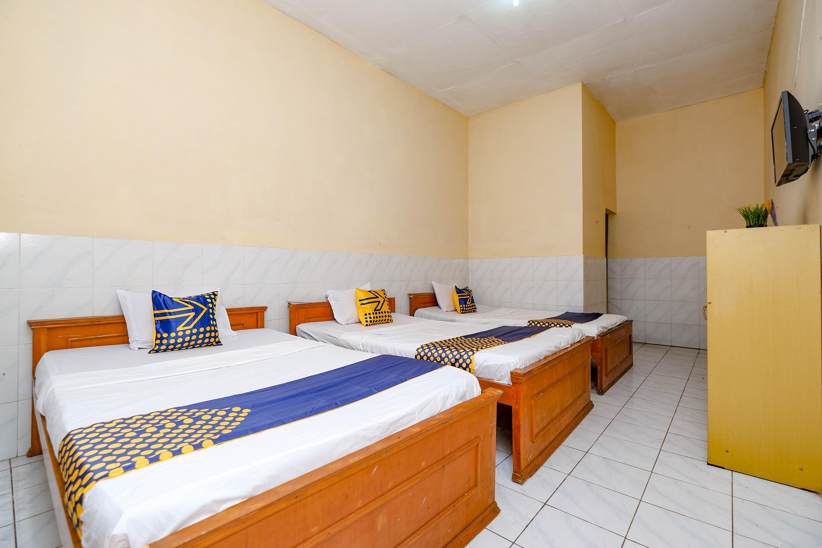 Spot On 2011 Hotel Mekar Sari Solo Εξωτερικό φωτογραφία