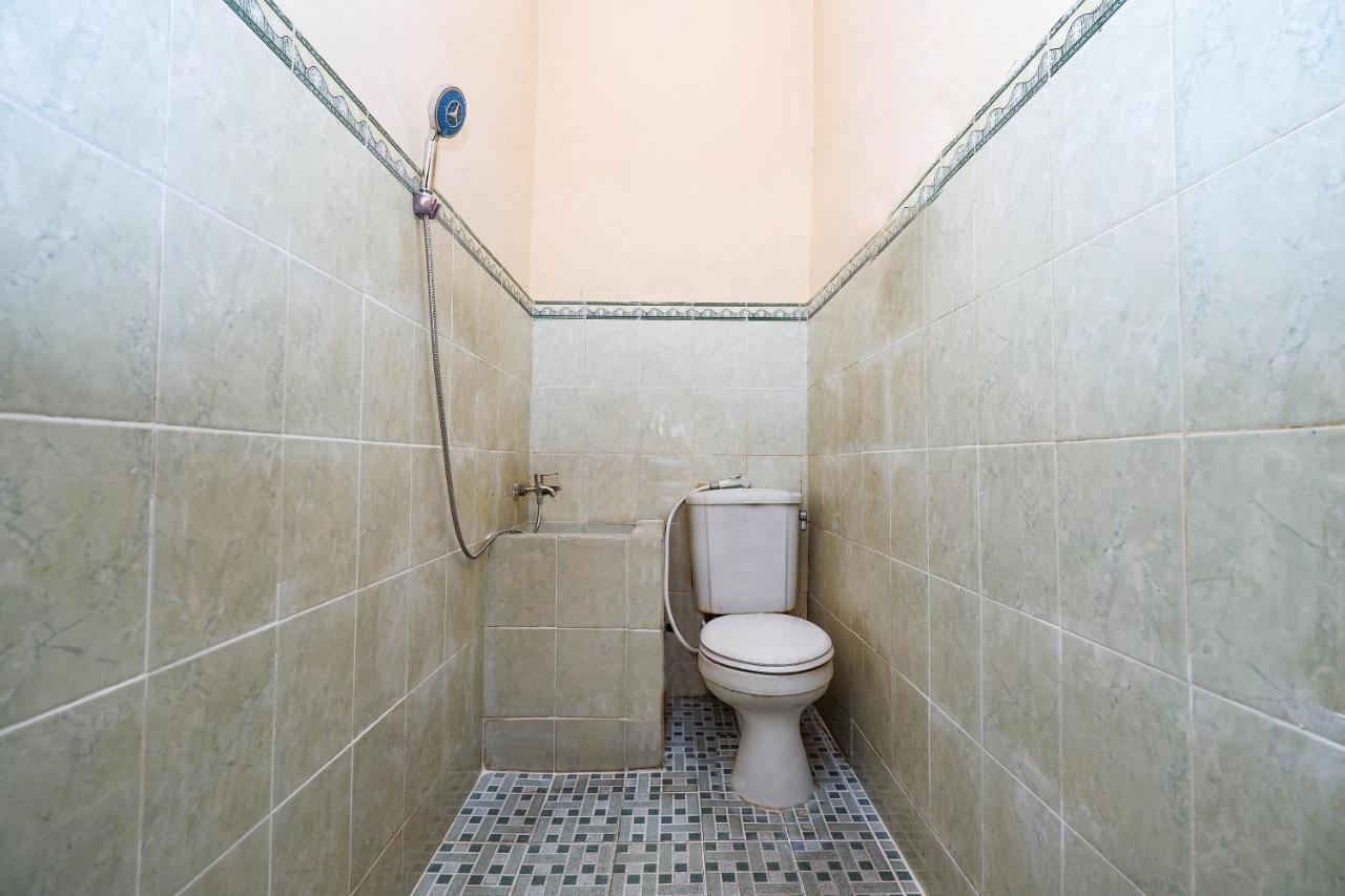 Spot On 2011 Hotel Mekar Sari Solo Εξωτερικό φωτογραφία